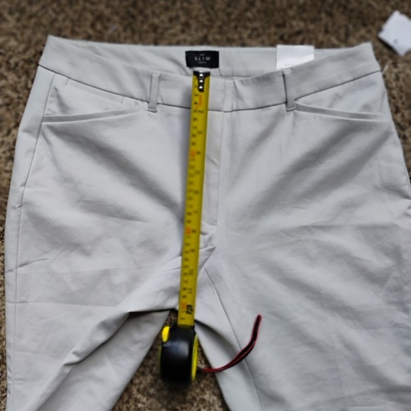NWT White House Black Market Curvy Slim Ankle Pants Size 12 S Light Grey 2x30 - Picture 6 of 7